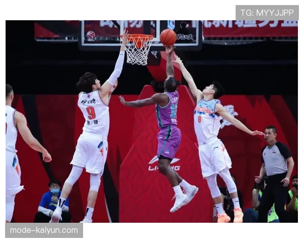 上海久事38胜4负一骑绝尘，时隔24年重夺常规赛头名